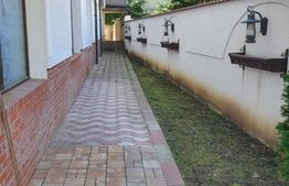 Spatiu comercial de 641 mp, 825 mp teren, Campina