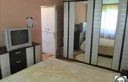 Vanzare 3 camere, decomandat, 63 mp, balcon, boxa, zona Complexului Sirena