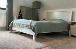 Pensiune / vila , 12 camere , valea prahovei . 