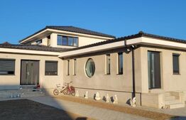 Casa premium, 350 mp si teren 722 mp, mobilata si utilata lux, Semicentral