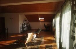 Casa 10 camere, 300 mp utili , teren 700 mp 