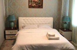 Vila de 12 camere, 600 mp, in Predeal