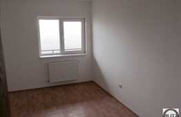 3 camere, 78.58 mp plus balcon 8.24 mp, zona aerisita!