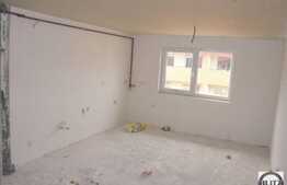 Vanzare mansarda cu 2 camere, 55 mp, zona linistita! Semifinisat! Loc parcare!