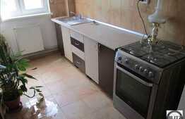 4 camere, 82 mp, decomandat, boxa la subsol, zona strazii Al. Vlahuta!