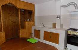 Apartament cu 2 camere, decomandat, 57 mp utili, 1 balcon, in zona Billa din Manastur