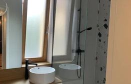 Apartament cu 2 camere, 63 mp, ultrafinisat, zona Centrala