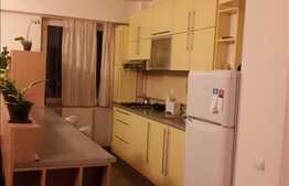 Vanzare apartament cu 3 camere , loc parcare, zona Dorobantilor, boxa la subsol