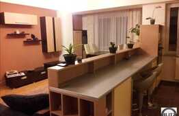 Vanzare apartament cu 3 camere , loc parcare, zona Dorobantilor, boxa la subsol