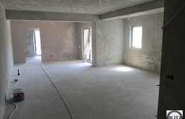 Vanzare 3 camere, 73 mp, parcare, imobil nou, 2 terase, zona strazii Plopilor