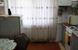 3 camere, 74 mp utili, decomandat, garaj, zona strazii Plopilor!