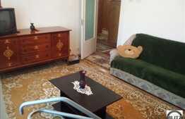 3 camere, 74 mp utili, decomandat, garaj, zona strazii Plopilor!