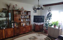 Apartament cu 4 camere, decomandat, spațios și complet mobilat