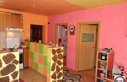 Vanzare 2 camere, 43 mp, balcon, la cateva minute de Piata Floresti! Cu parcare!