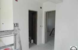 Apartament cu 2 camere, 52 mp, la cateva minute cu masina de Polus, parcare!
