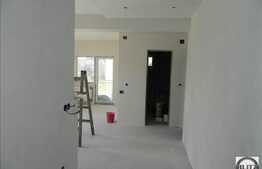 Apartament cu 2 camere, 52 mp, la cateva minute cu masina de Polus, parcare!