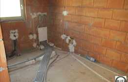 1 camera, 37 mp, imobil nou, balcon, izolat termic, zona strazii Plopilor