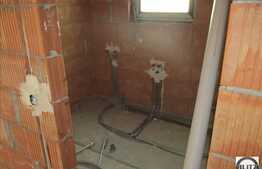 1 camera, 37 mp, imobil nou, balcon, izolat termic, zona strazii Plopilor