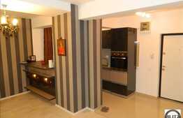 Vanzare apartament cu 2 camere, cu terasa si 2 locuri parcare, orientare S-V