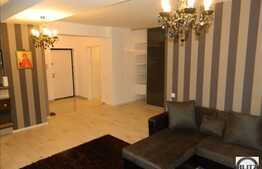 Vanzare apartament cu 2 camere, cu terasa si 2 locuri parcare, orientare S-V