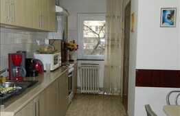 4 camere, 82 mp utili, decomandat, 1 balcon, zona strazii Calea Floresti!
