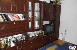 2 camere, 52 mp, decomandat, etaj intermediar, 1 balcon, zona Calea Floresti