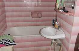 2 camere, 52 mp, decomandat, etaj intermediar, 1 balcon, zona Calea Floresti