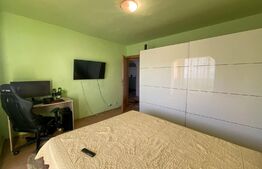 Apartament 3 camere, decomandate, 75 mp, 2 băi, zona Pod Calvaria