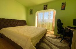 Apartament 3 camere, decomandate, 75 mp, 2 băi, zona Pod Calvaria