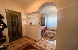 Apartament 3 camere, decomandate, 75 mp, 2 băi, zona Pod Calvaria