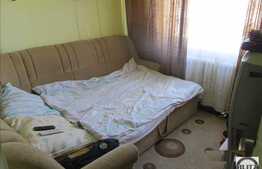 2 camere, semidecomandat, 33.62 mp, boxa la subsol, zona strazii Parang