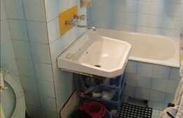 2 camere, semidecomandat, 33.62 mp, boxa la subsol, zona strazii Parang