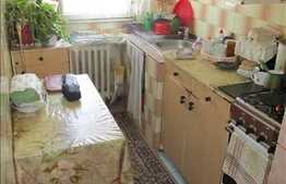 2 camere, semidecomandat, 33.62 mp, boxa la subsol, zona strazii Parang