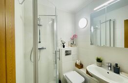 Apartament cochet, 64mp, 3 camere, decomandat, Zorilor, strada Lunii