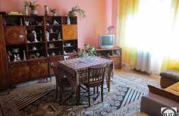 De vanzare 3 camere, 78 mp utili, decomandat, debara, zona strazii Plopilor!