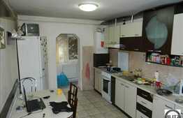 3 camere de vanzare, 65 mp, zona strazii Aurel Vlaicu