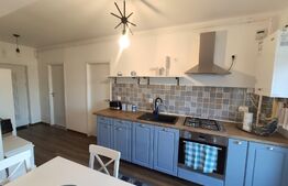 Apartament modern, 2 camere, 50mp, parcare, priveliste superba, Valea Garbaului