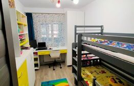 Apartament 3 camere, 65mp, cu boxa, Zorilor