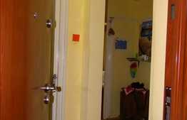 3 camere, 69 mp, izolat termic, AC, boxa la subsol, zona strazii Bucium!