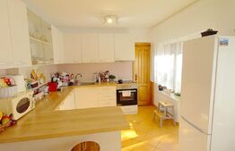 Casa individuala 4 camere, 196 mp utili, garaj, teren 500 mp, Floresti