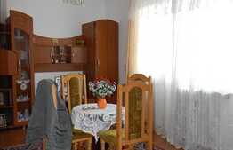 De vanzare 4 camere, 76 mp, balcon, decomandat, zona strazii Campului