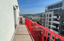 Apartament modern, 3 camere, 70 mp, parcare, zona Vivo