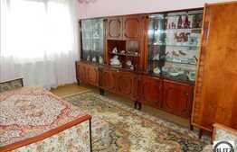 3 camere, 70 mp, semidecomandat, 1 balcon, zona strazii Negoiu!