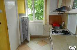 3 camere, 70 mp, semidecomandat, 1 balcon, zona strazii Negoiu!