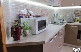 2 camere, decomandat, 52 mp, balcon, garaj, izolat termic, boxa, zona Kaufland!