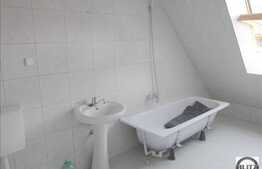 Apartament la mansarda, 2 camere, 57 mp, finisaje noi! Zona linistita!