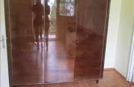 De inchiriat apartament 3 camere, semidecomandat, ideal pentru studenti