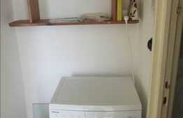 De inchiriat apartament 3 camere, semidecomandat, ideal pentru studenti