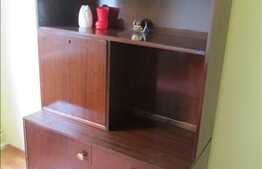 De inchiriat apartament 3 camere, semidecomandat, ideal pentru studenti