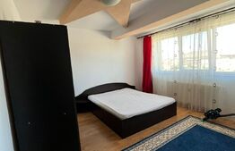 Apartament 3 camere, 67 mp, parcare , zona Teilor 